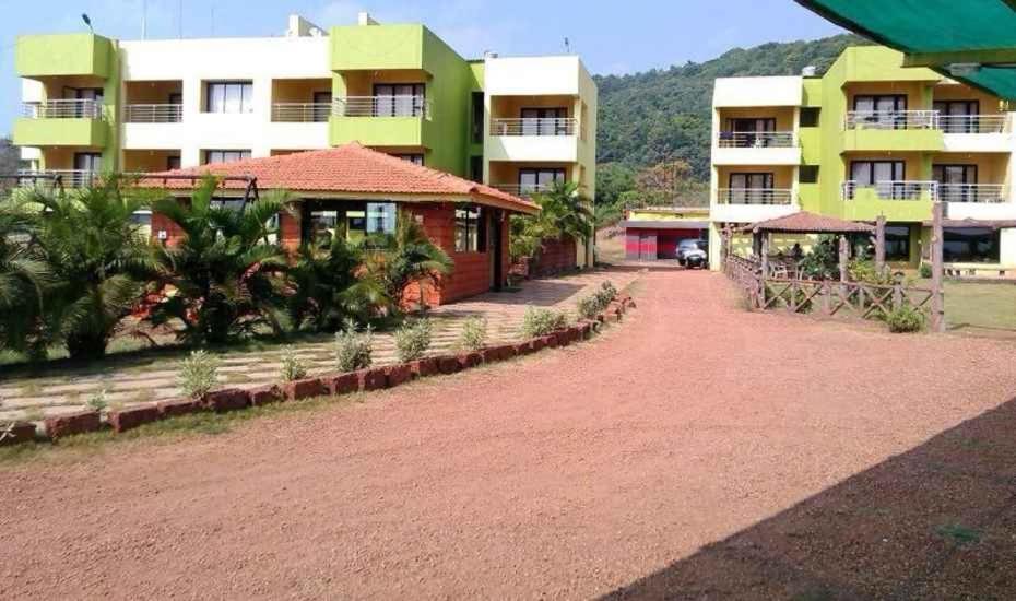 Sagar Raj Beach Resort Harnai Exterior photo